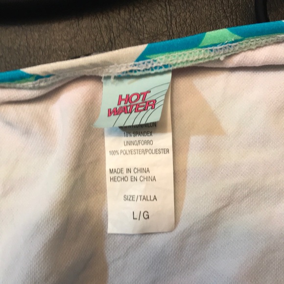 Aztec print swim suit size large multi color - Picture 3 of 4